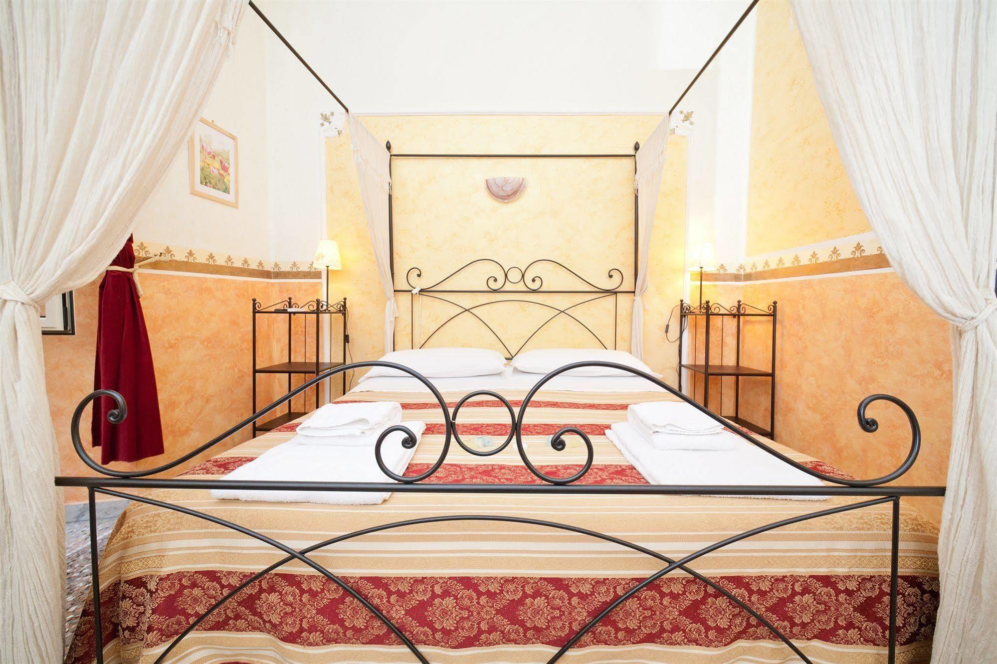 Baldassini Suites Roma Ngoại thất bức ảnh