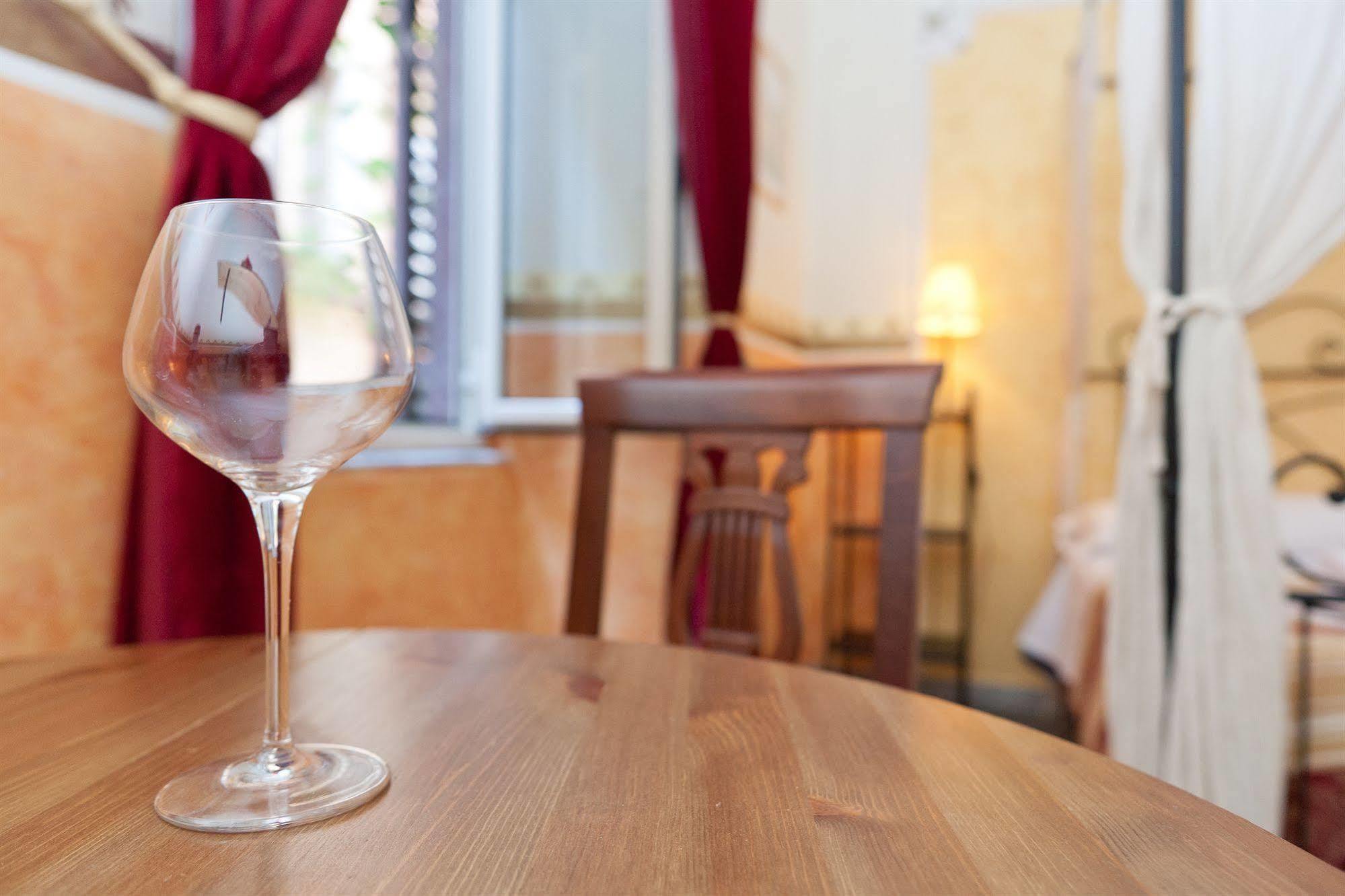 Baldassini Suites Roma Ngoại thất bức ảnh