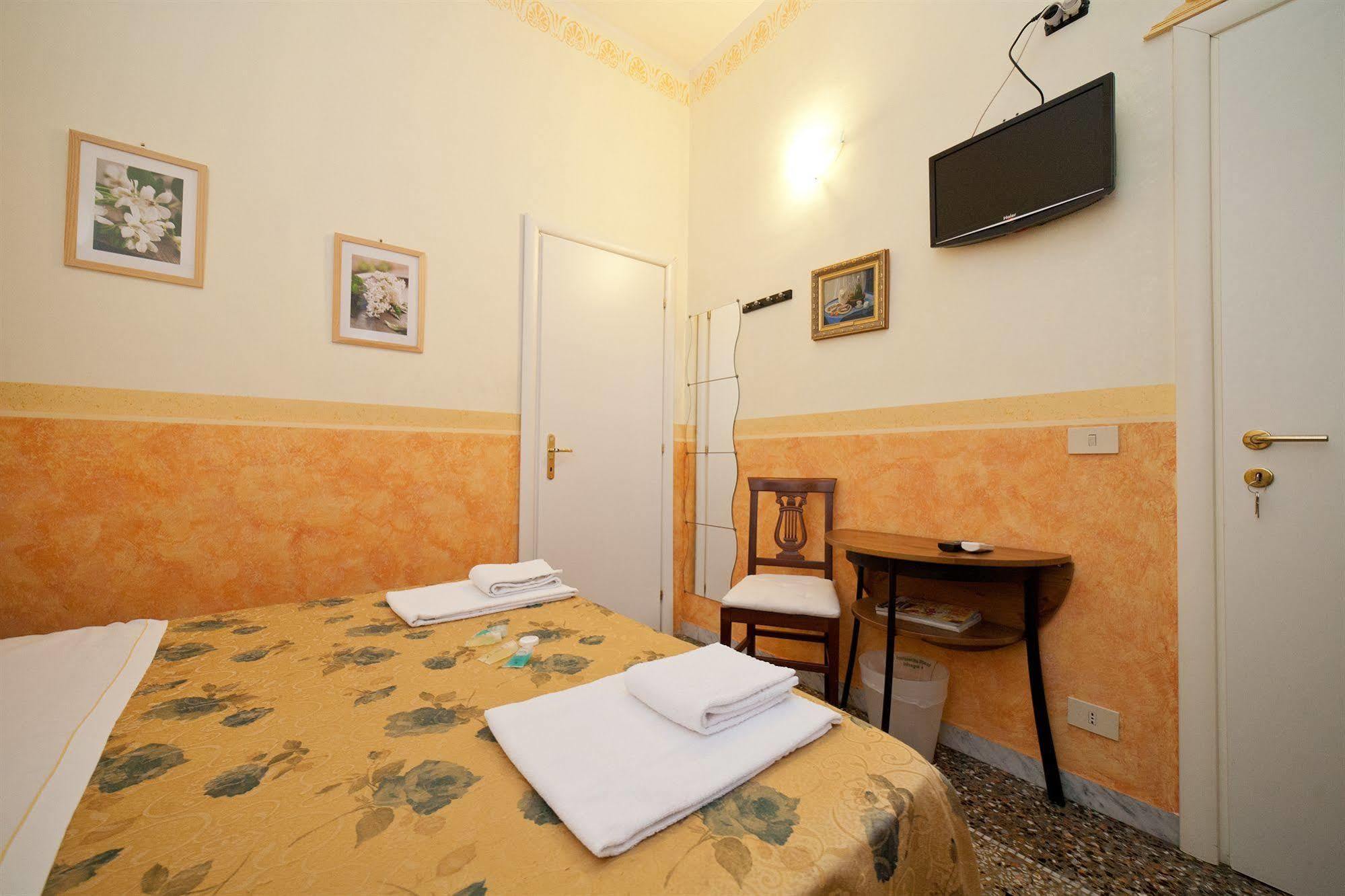 Baldassini Suites Roma Ngoại thất bức ảnh