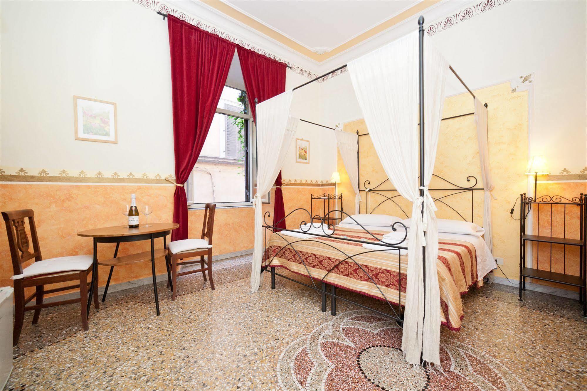 Baldassini Suites Roma Ngoại thất bức ảnh