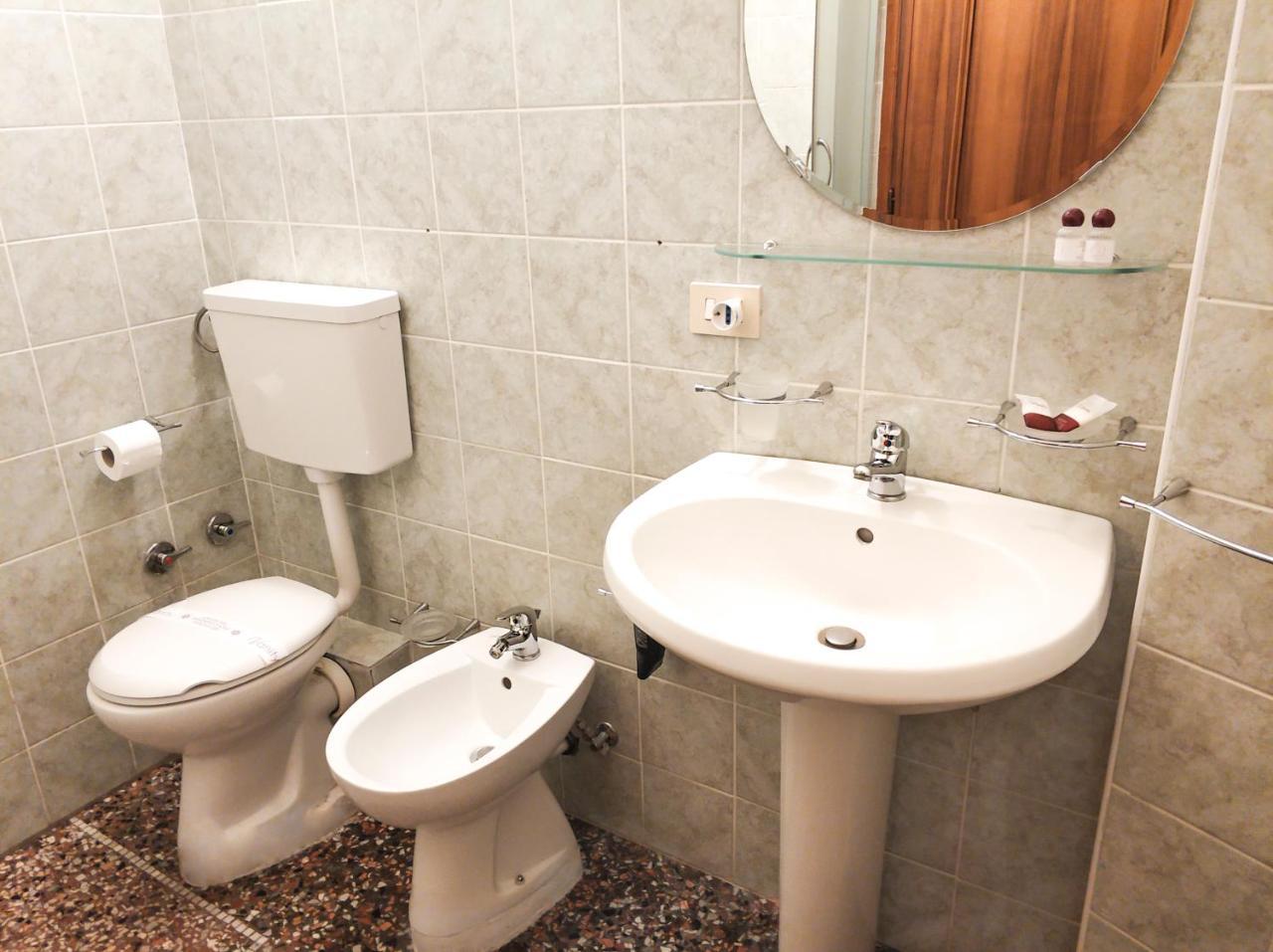 Baldassini Suites Roma Ngoại thất bức ảnh