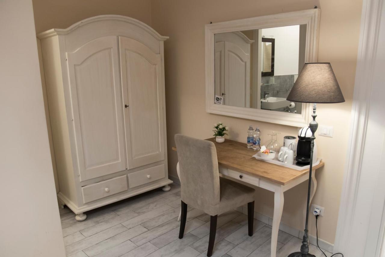 Baldassini Suites Roma Ngoại thất bức ảnh